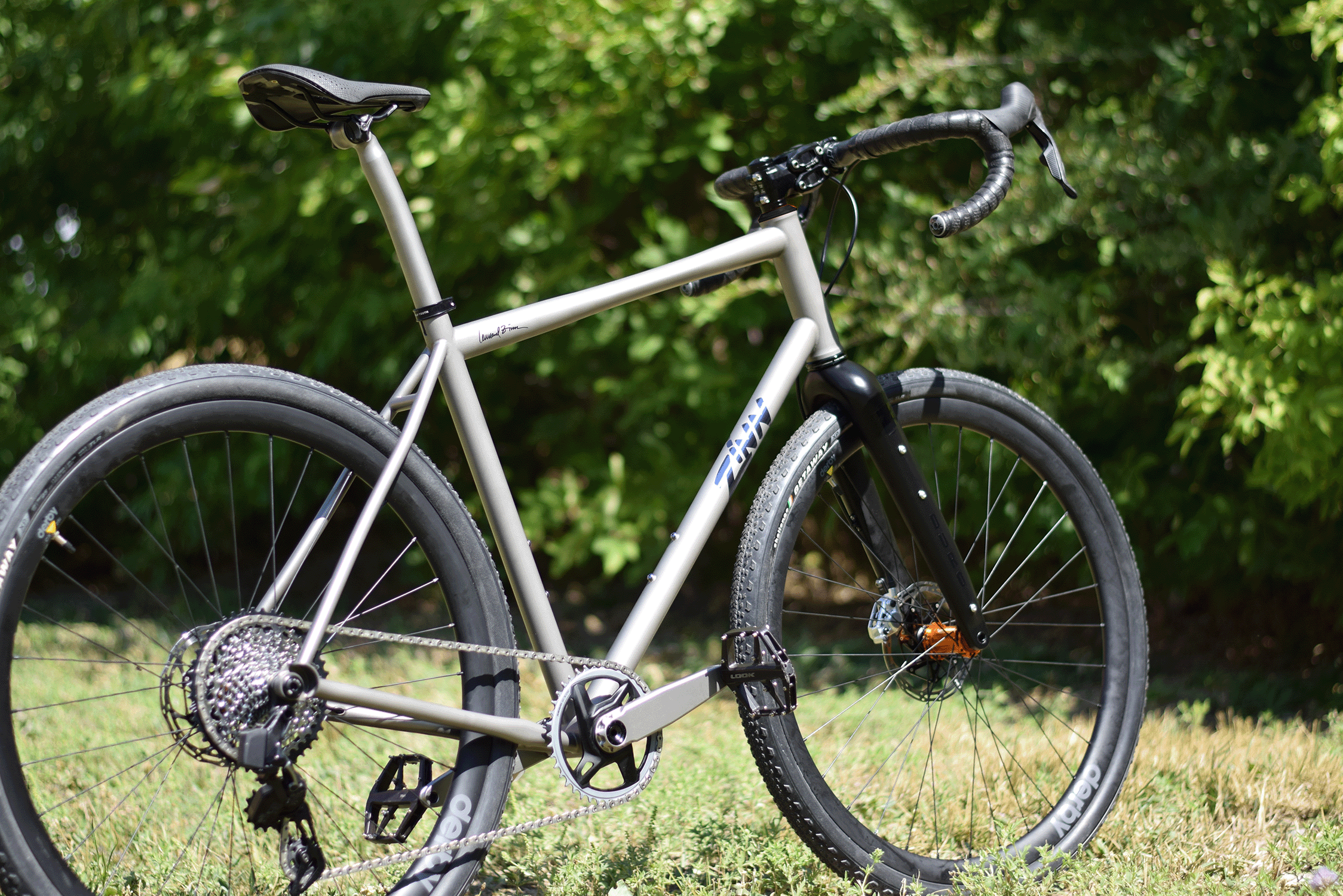 Custom Ti Gravel Martinek-1 WEB